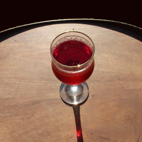 Vintage Victoria 24K Gold Goblets – Set of 4 – Holiday Barware – MCM – 8" – EUC - Picture 2 of 12